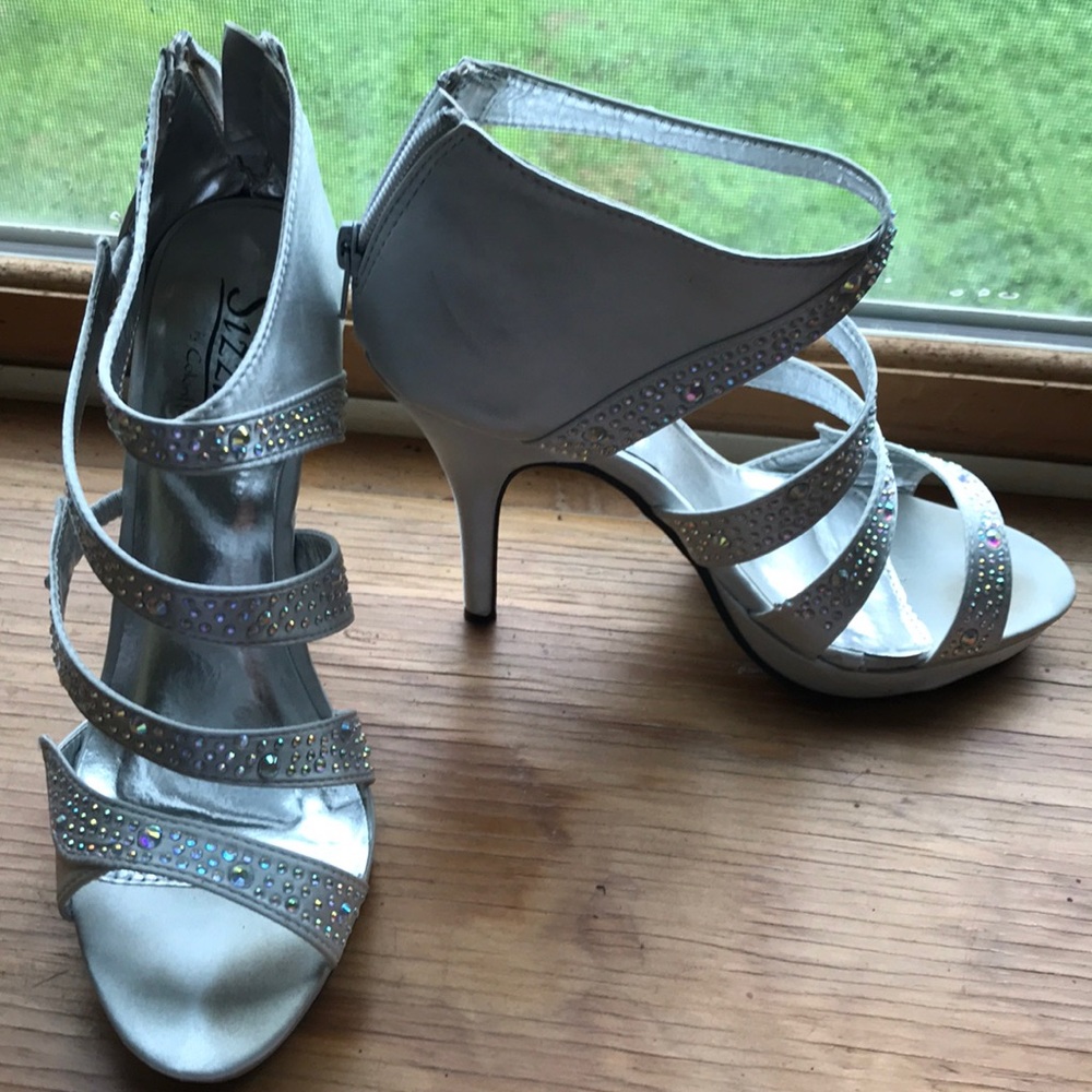 Strappy Silver bedazzled prom/pageant 4 inch heels